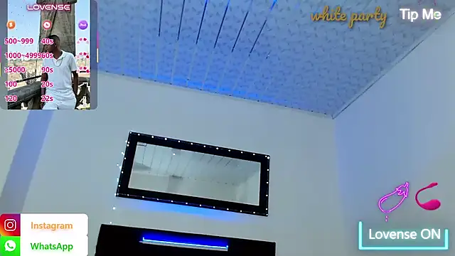 hotboyluxe XXX чат на живо