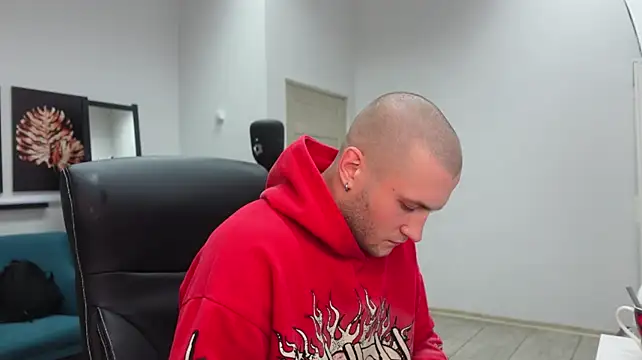 Igor_Wilde Chat XXX in diretta
