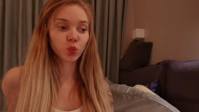 Živý XXX chat BillionCold