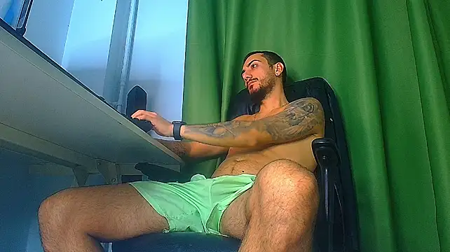 ArroganceKINGn Live XXX chat