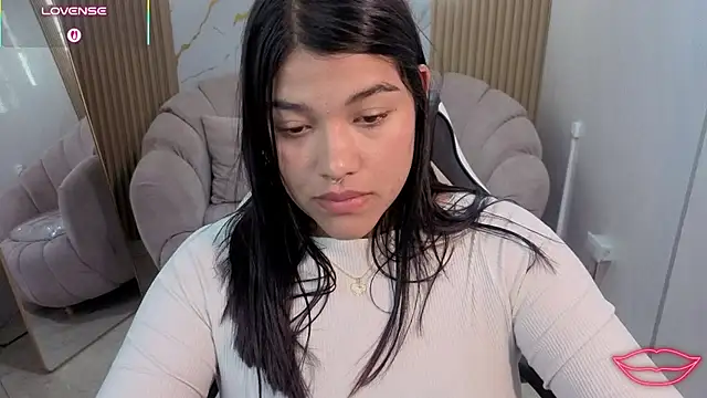 XXX chat uživo modela Lauris_b