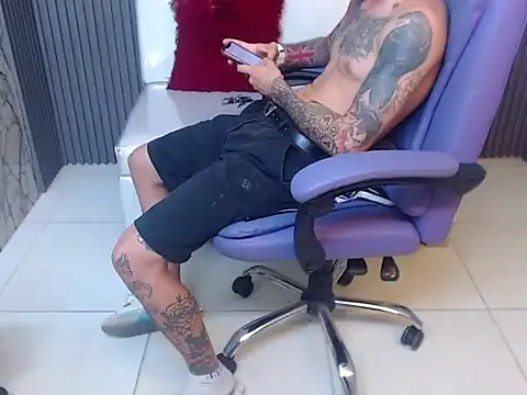 Boy_tatto77 – Live XXX-chat