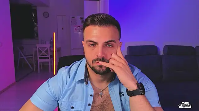 Jace_Thorne: απευθείας συνομιλία ΧΧΧ