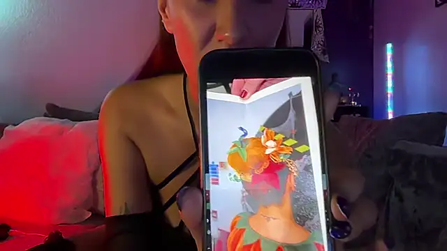 XLucilleX's Live XXX Chat