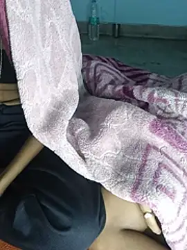 XXX chat uživo modela Ex_ppriya