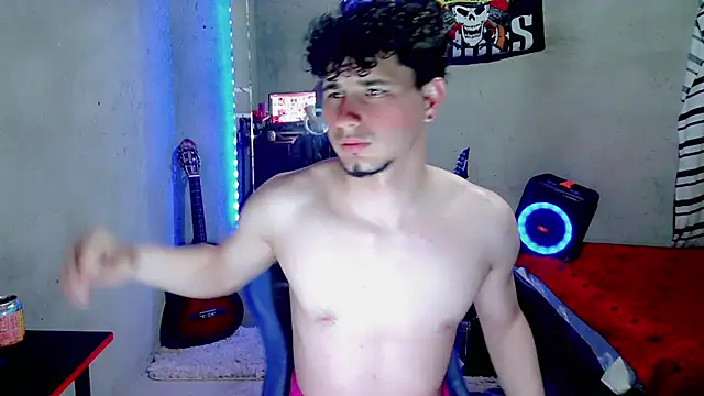 XXX chat uživo modela Atom_Hot