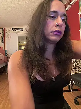 TranSexualJade95 Adlı Modelin Canlı XXX Sohbeti