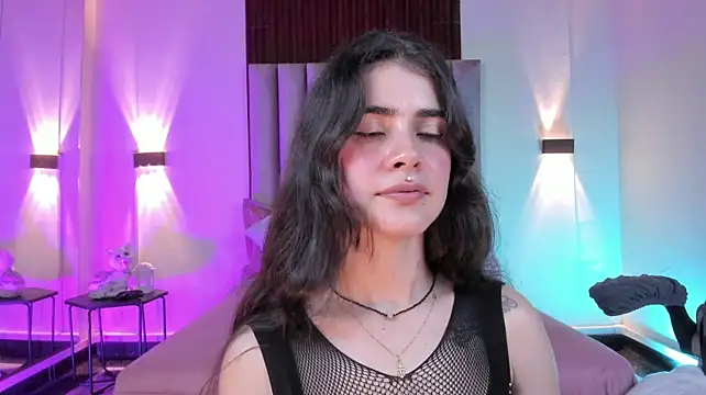 dasha-rodrigues Chat XXX live