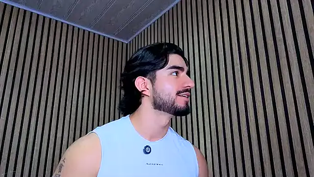 Show modela zayn_maximoff na web-kameri