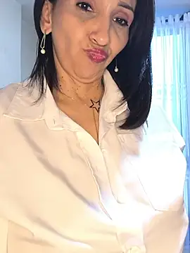 Živý XXX chat Mrsvictoriaaa