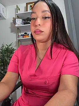 Živý XXX chat MiaCamille_