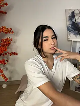 VictoriaHiill 现场XXX聊天