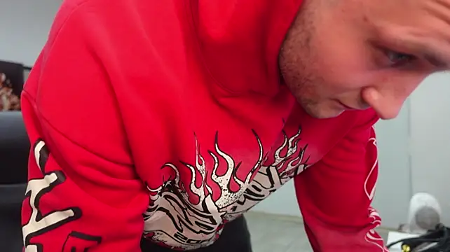 Igor_Wilde 现场XXX聊天
