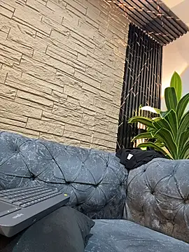 Lander_Cruz Live XXX-chat