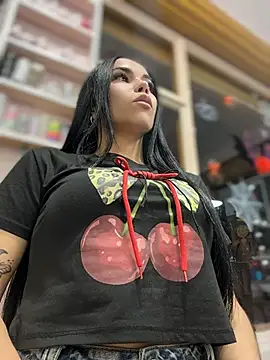 Naatalia XXX чат на живо
