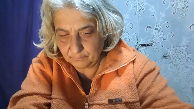دردشة ExquisiteMature الجنسية المباشرة