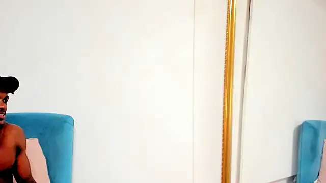 Charliedamn's Live XXX Chat
