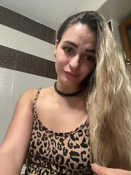 Živý XXX chat SelenaSweetie