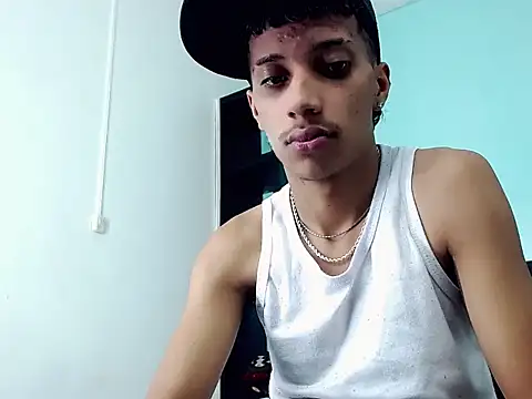 Chat XXX ao vivo de brayan__hot__