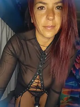 allyson22andy Adlı Modelin Canlı XXX Sohbeti
