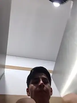 Chat XXX ao vivo de ZaneHoward
