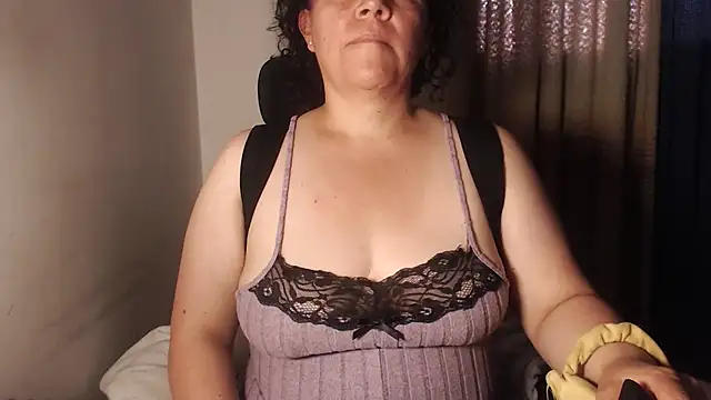 Živý XXX chat agathamiller01