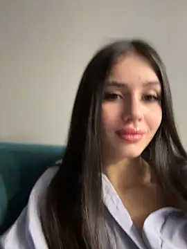 SofiaLaLight's Live XXX Chat