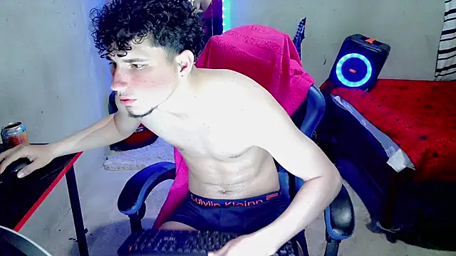 Atom_Hot Live XXX Chat
