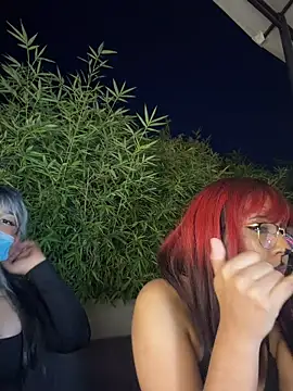 Jade_Glimmer's Live XXX Chat