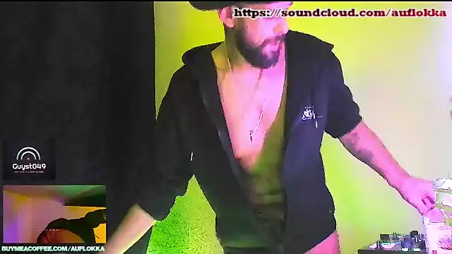 Chat +18 de Guyst049 ao vivo