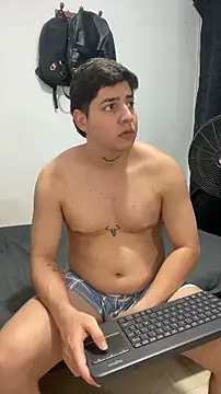 Fozil_Dvice Live XXX-chat