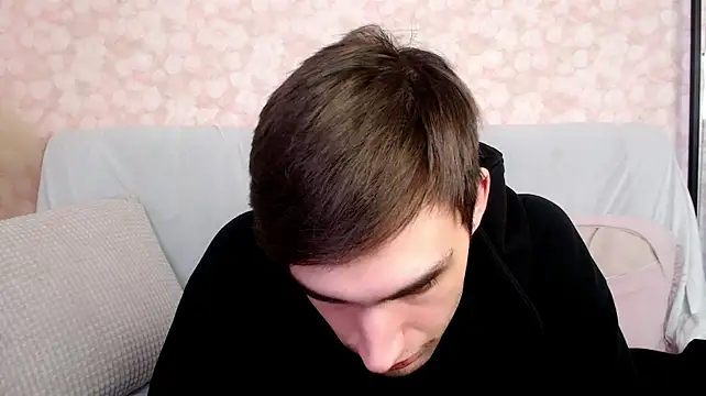 DeanWilde live XXX chat