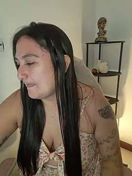 Chat XXX en directo de EmaTramel1