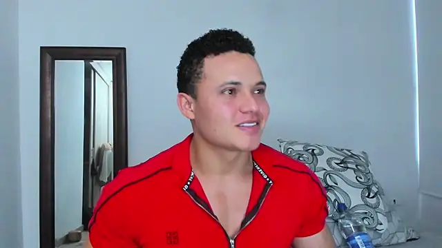 Živý XXX chat KingLevi01