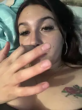 elymely Chat XXX live