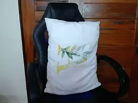 Apollo_21 Live XXX-Chat