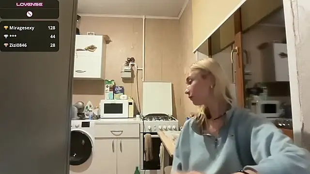 AngelJeni's Live XXX Chat