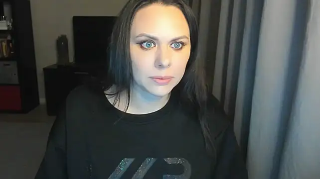 MollyCheiz Chat XXX in diretta