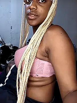 Mitchell2003's Live XXX Chat