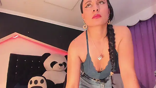 Coral_Gibson – Live XXX-chat
