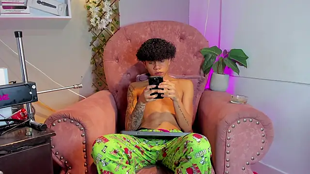 _taylor_black Live XXX Chat