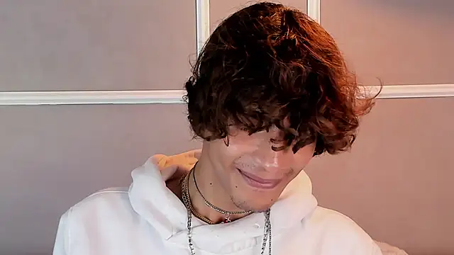 Chat XXX ao vivo de derek_blake
