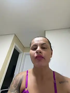Chat XXX ao vivo de carolinecbso