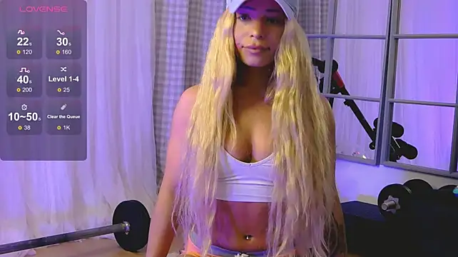 SarahRaynex's Live XXX Chat