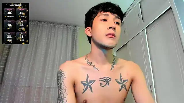 tom_Howard live XXX chat