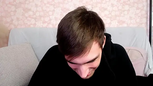 XXX chat uživo modela DeanWilde