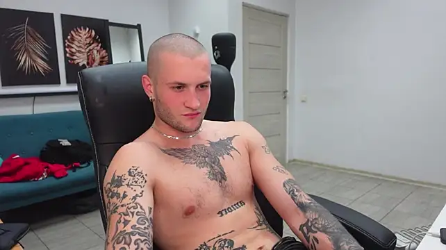 Igor_Wilde Live XXX-Chat