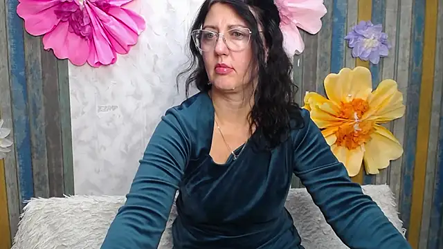 RoseHille's Live XXX Chat