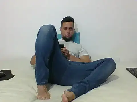 Živý XXX chat TRIISTAN_KING10