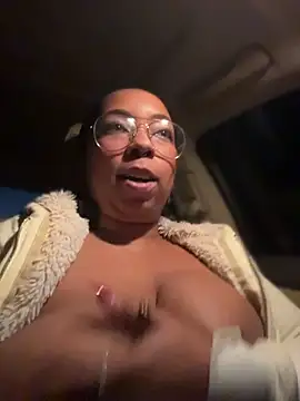honeycombhalo's Live XXX Chat